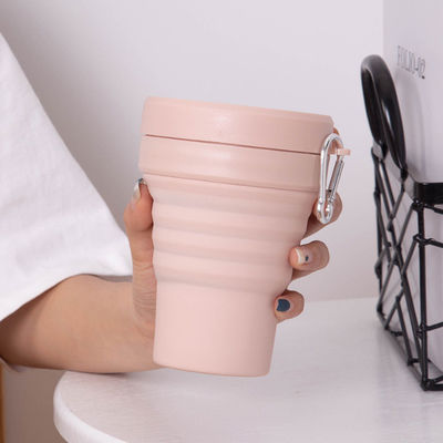 كوب قهوة من السيليكون قابل للطي سعة 16 أونصة مع غطاء وقش