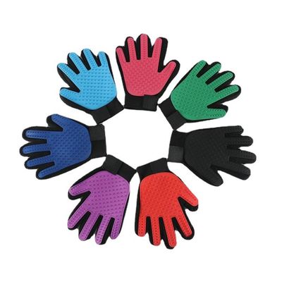 قفازات سيليكون لتنظيف الكلاب والقطط لتدليك الحيوانات الأليفة