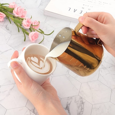 أدوات باريستا أساسية من الفولاذ المقاوم للصدأ باللون الذهبي 350ml / 12oz